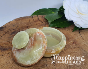 Green Onyx Apple Candy Jar: Elegance in Natural Stone