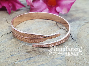 Handcrafted Copper Leaf Bracelet – Classic Style & Natural Elegance